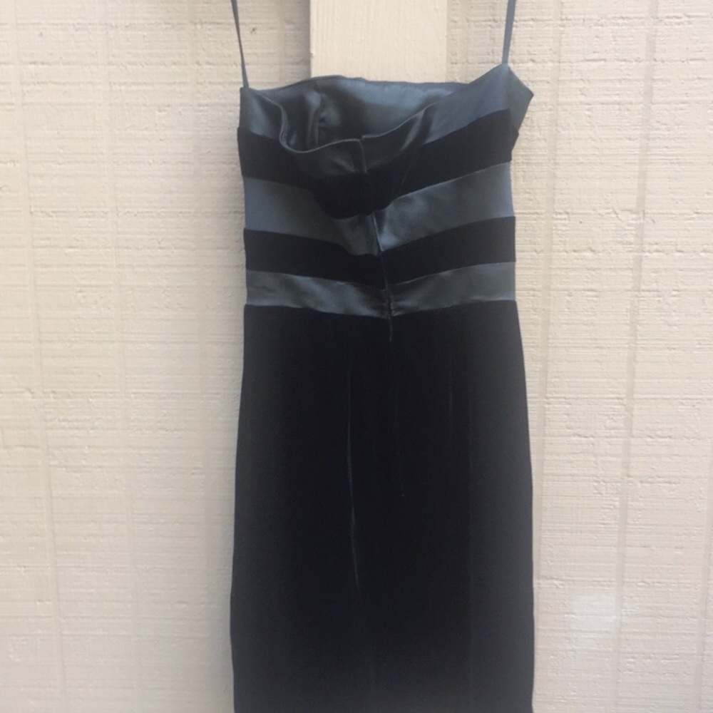 Vintage Victor Costa Strapless Velvet Dress - Picture 5 of 5